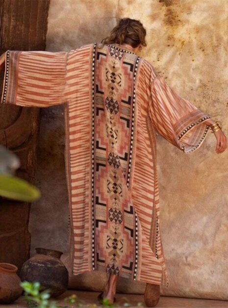 Pink Kimono (7) Pink Kimono (7)