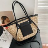 sac cabas bandouillere noir 1