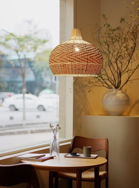 lampe-suspendue-en-rotin-vintage-a-design-retro-3 lampe-suspendue-en-rotin-vintage-a-design-retro-3