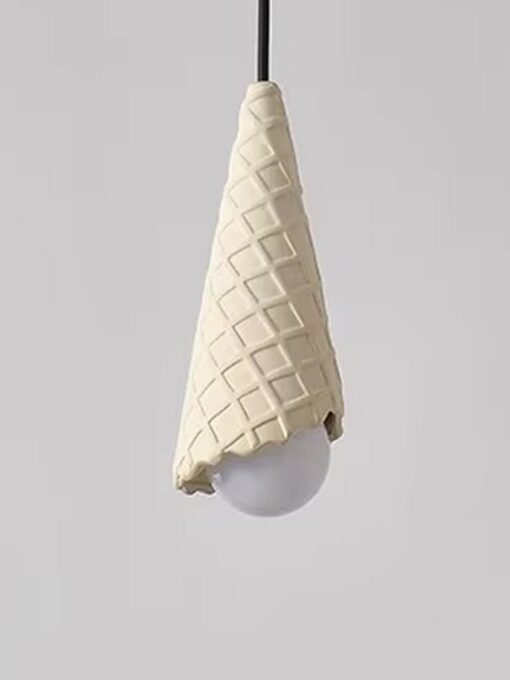 Suspension céramique "cornet à glace" blanc